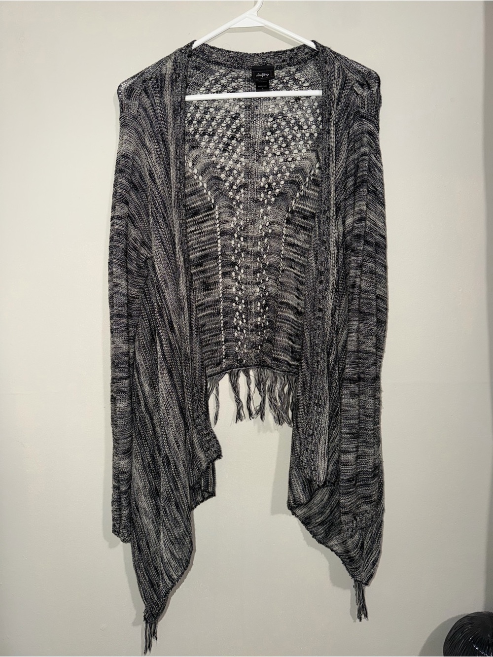 Daytrip Black & Gray Marled Knit Waterfall Cardigan – Size L